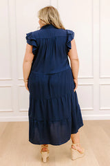 Sunny Spritzer Tiered Midi Dress in Navy Curves