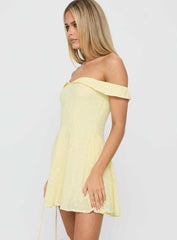 Rosebud Off The Shoulder Mini Dress Lemon