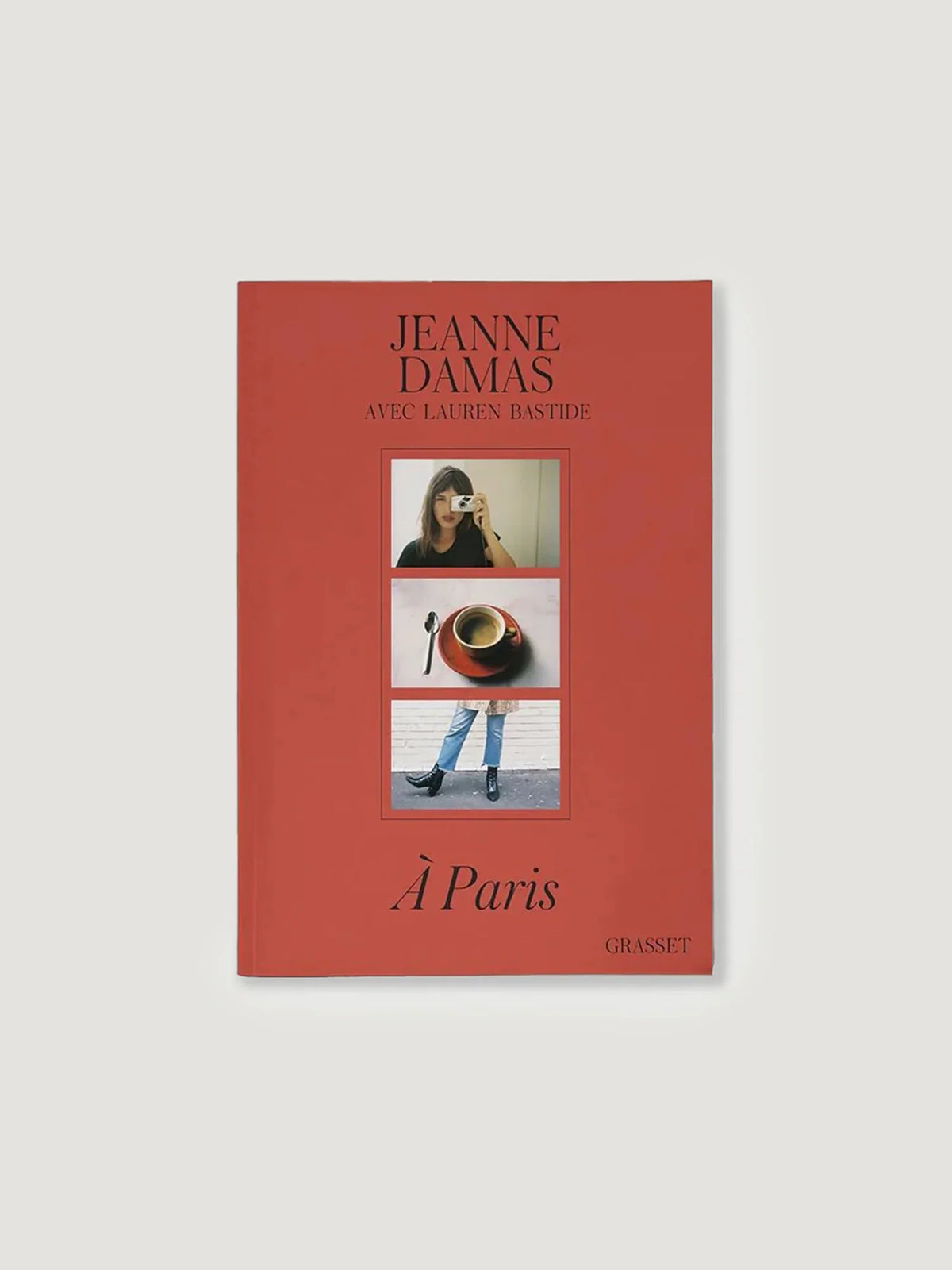 A Paris book (French version)