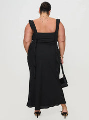 Lanai Maxi Dress Black Curve